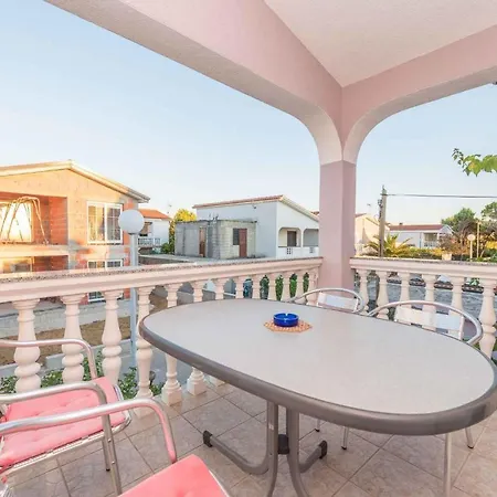 Appartamento In - Insel 41296